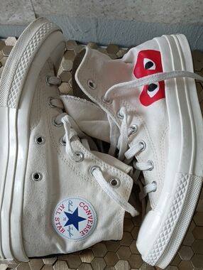 Converse White High-Top Sneakers with Red Heart Graphic